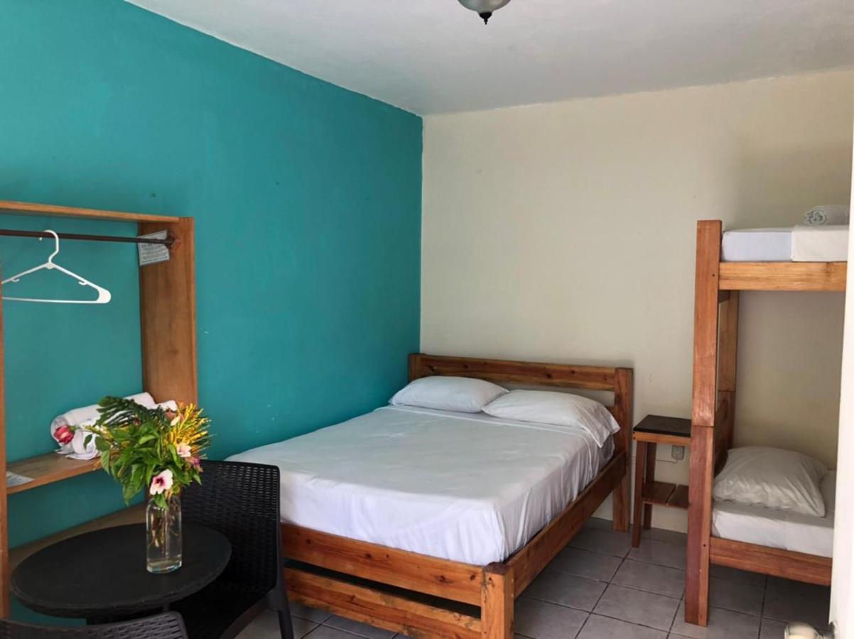 Sunshine Hotel Pulau Little Corn Bagian luar foto