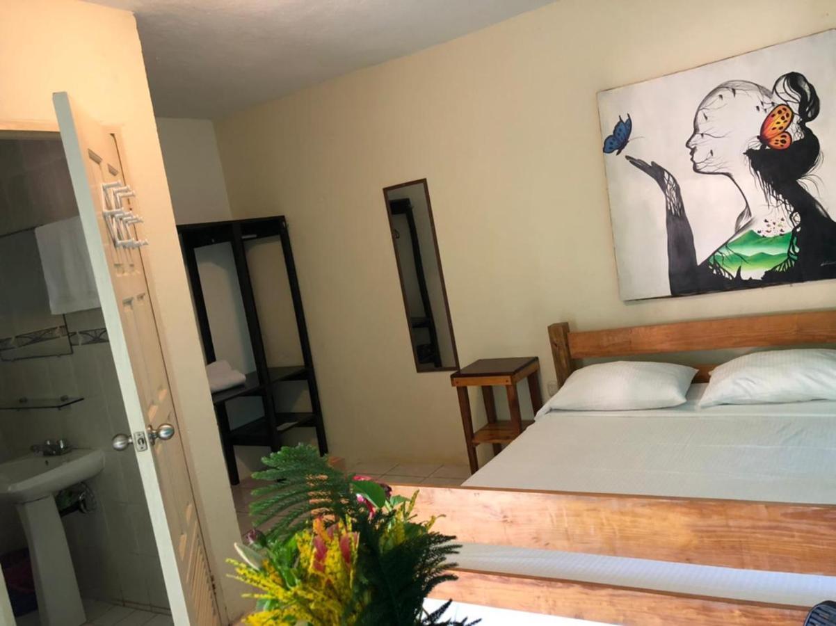 Sunshine Hotel Pulau Little Corn Bagian luar foto