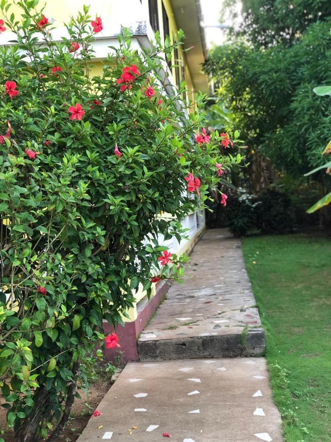 Sunshine Hotel Pulau Little Corn Bagian luar foto