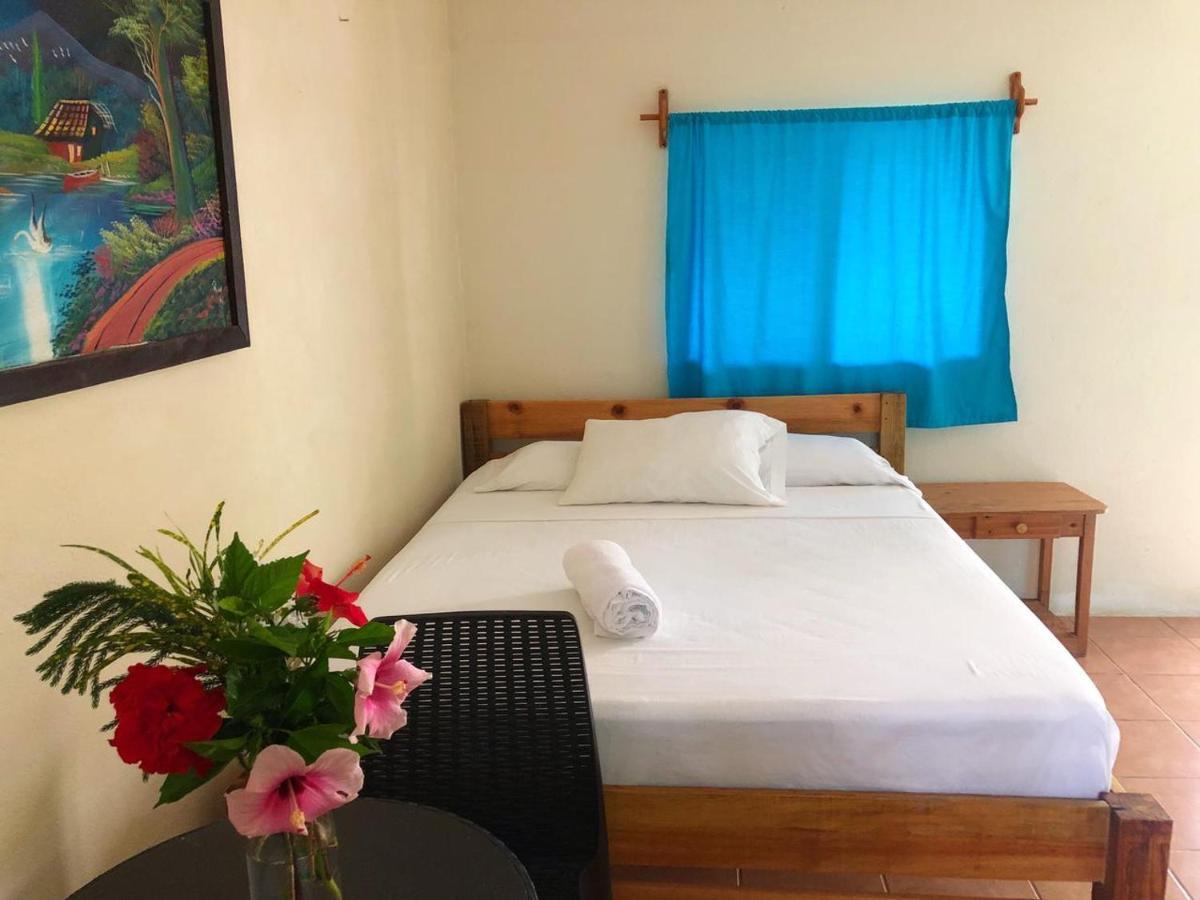 Sunshine Hotel Pulau Little Corn Bagian luar foto